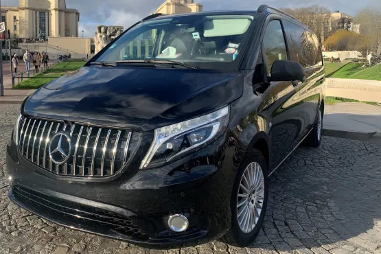 Mercedes van de Centrale VTC Paris